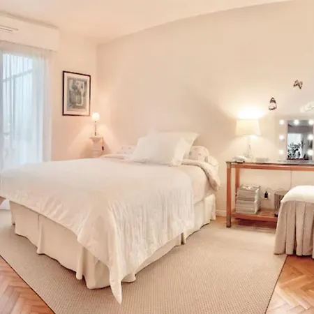 Homestay Cozy A 2 Minutes Du Metro Chatillon (Hauts-de-Seine)