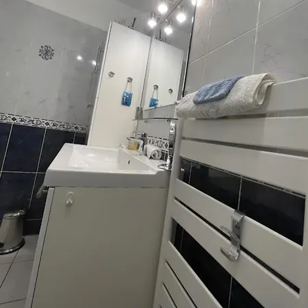 Cozy A 2 Minutes Du Metro * Chatillon (Hauts-de-Seine)